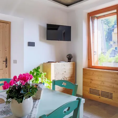 Scalotta - Private Garden With Jacuzzi And Appartement Dervio