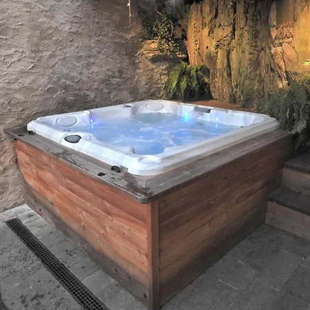 Lägenhet Scalotta - Private Garden With Jacuzzi And Dervio