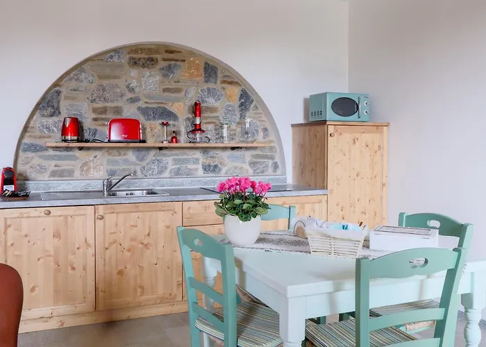 Апартаменты Scalotta - Private Garden With Jacuzzi And *