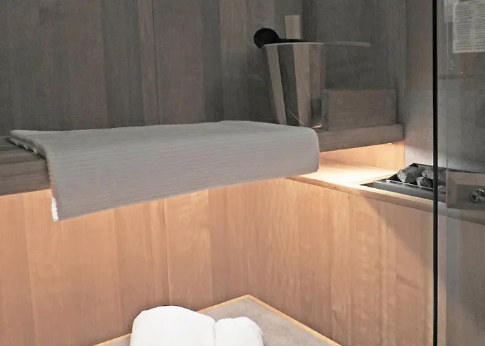 Scalotta - Private Garden With Jacuzzi And Апартаменты Дервио