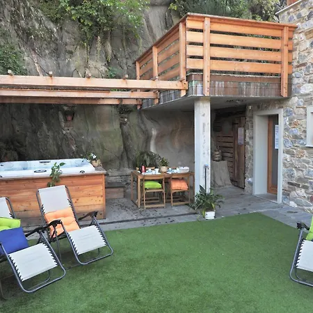 Scalotta - Private Garden With Jacuzzi And Dervio